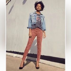 Mother The High Waisted Looker Ankle Fray Jeans Animal Attraction size 26